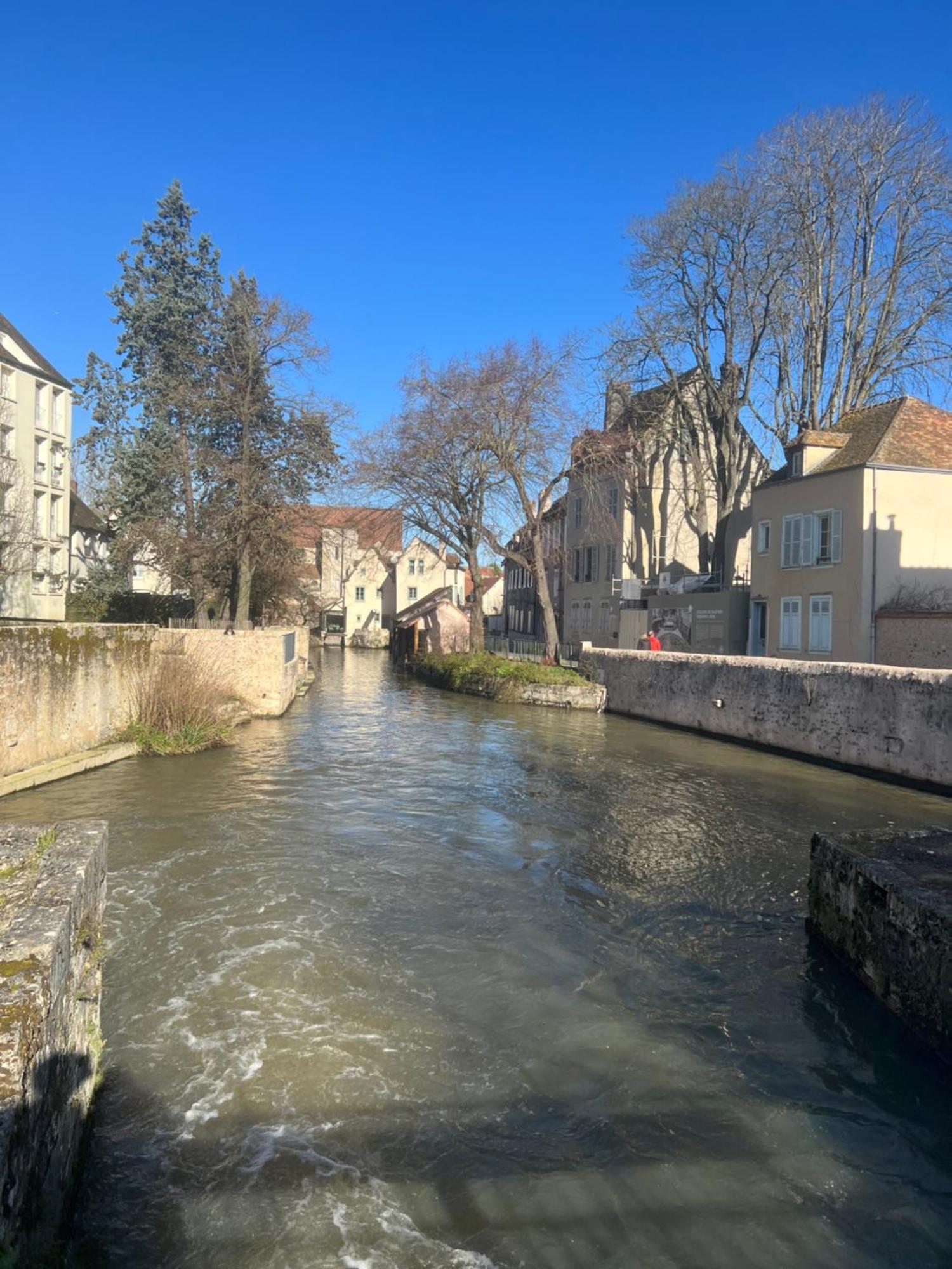 T3 De 55M2 Au Centre De Chartres Avec Parking Apartment Exterior photo